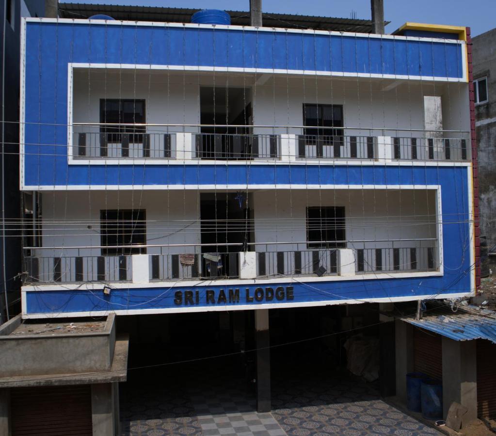 Sri Ram Lodge Велангани Екстериор снимка